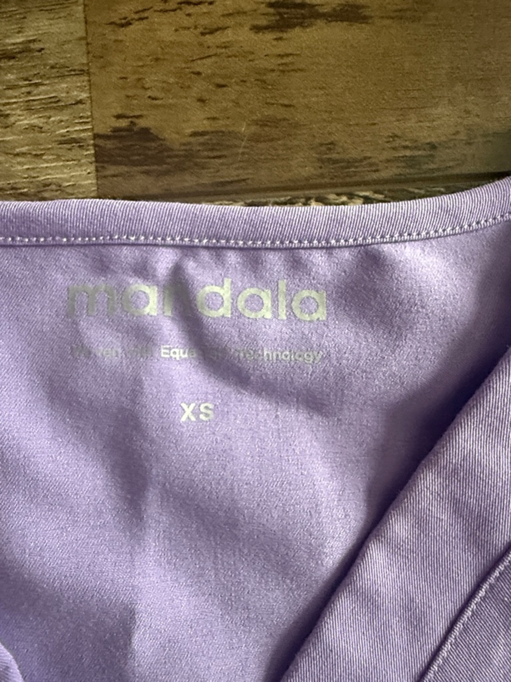 Lavender Women’s Scrub Set - Unbranded - Picture 6 of 7